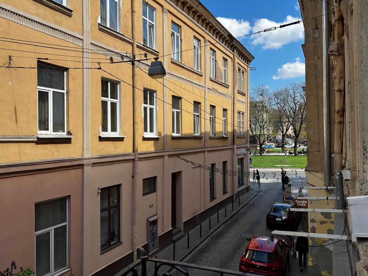 Apartment Lesya Kurbasa Lviv Eksteriør billede