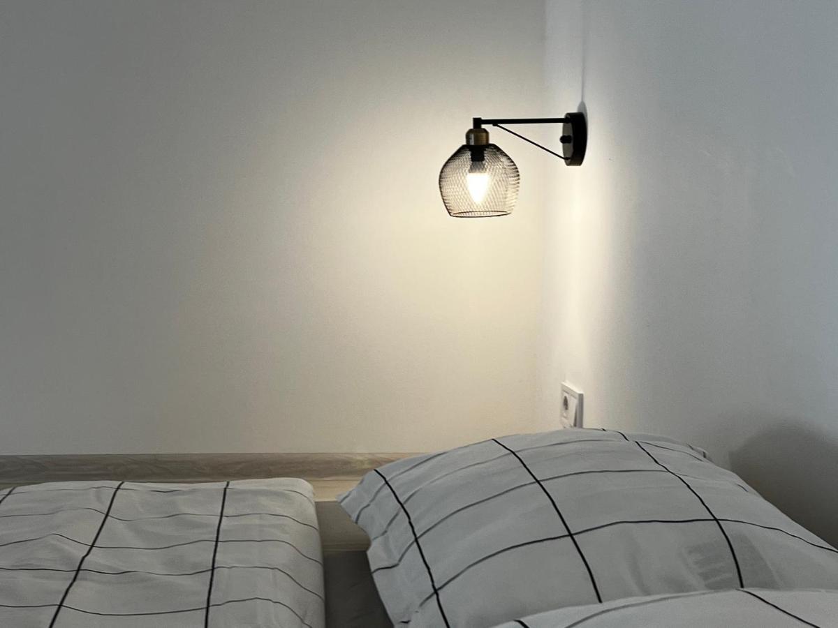 Apartment Lesya Kurbasa Lviv Eksteriør billede