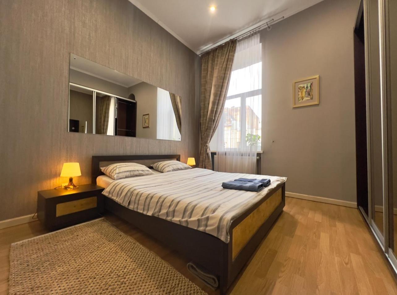 Apartment Lesya Kurbasa Lviv Eksteriør billede