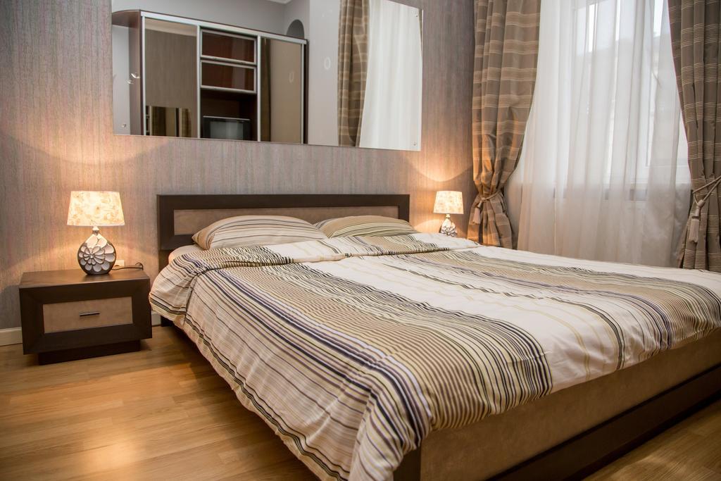 Apartment Lesya Kurbasa Lviv Eksteriør billede